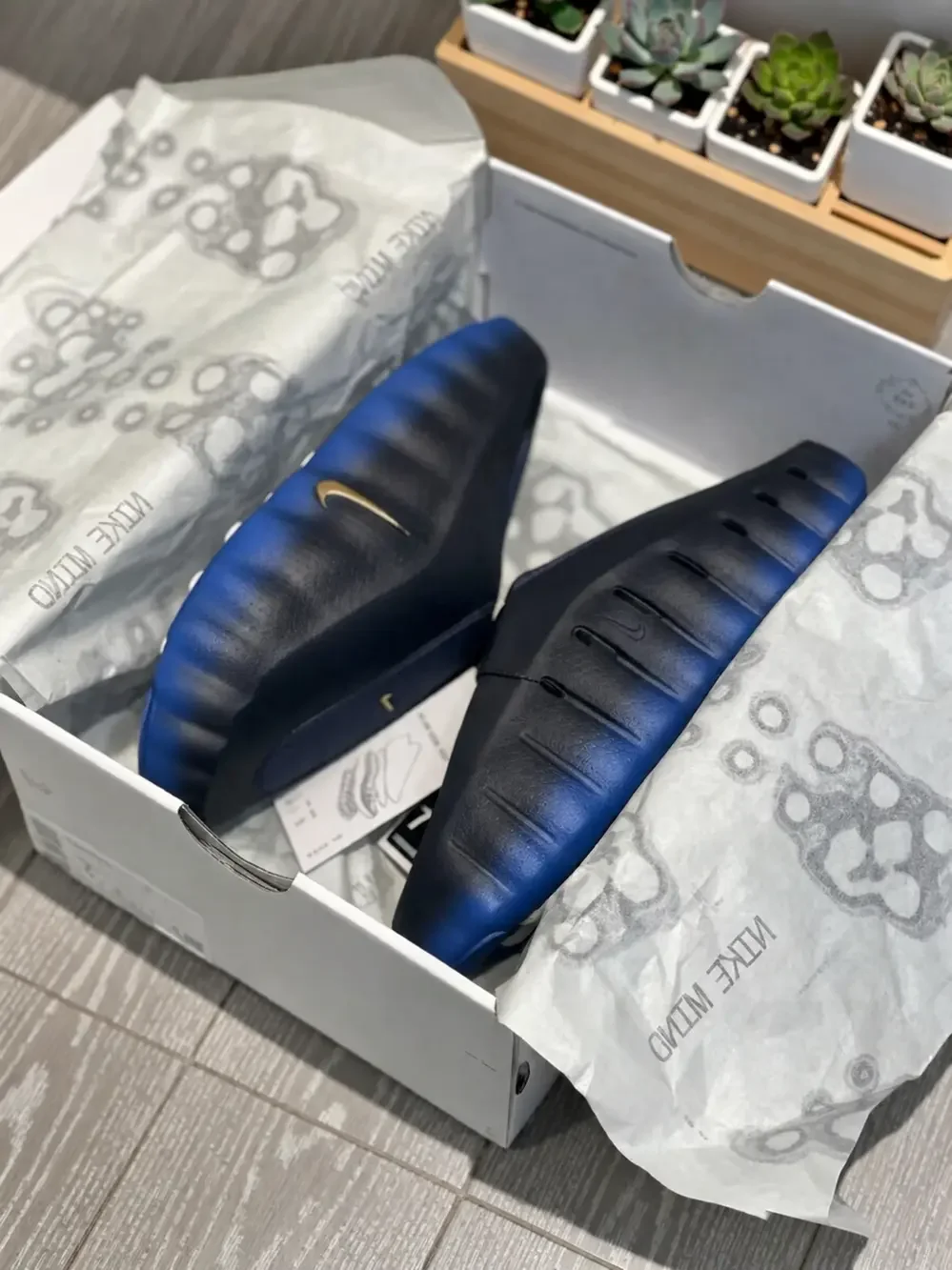 New - Men's Nike Mind 001 Blackened Blue Game Royal Slides